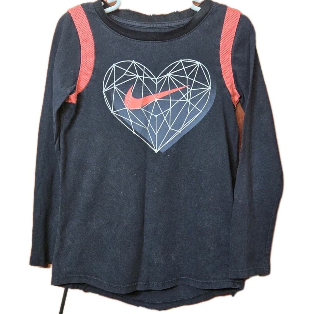 Girls Kids Nike Silver Geo-Heart Graphic Black T-Shirt sz 6 Pink Swoosh